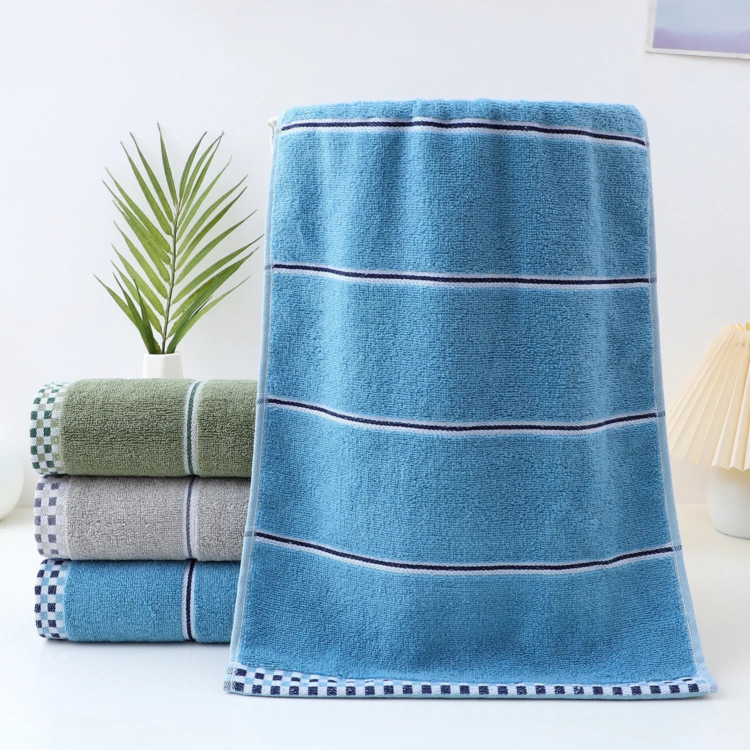 Thick Absorbent Jacquard Polyester-Cotton Face & Bath Towel – Soft Terry, Skin-Friendly (Blue, Beige, Brown, Green)