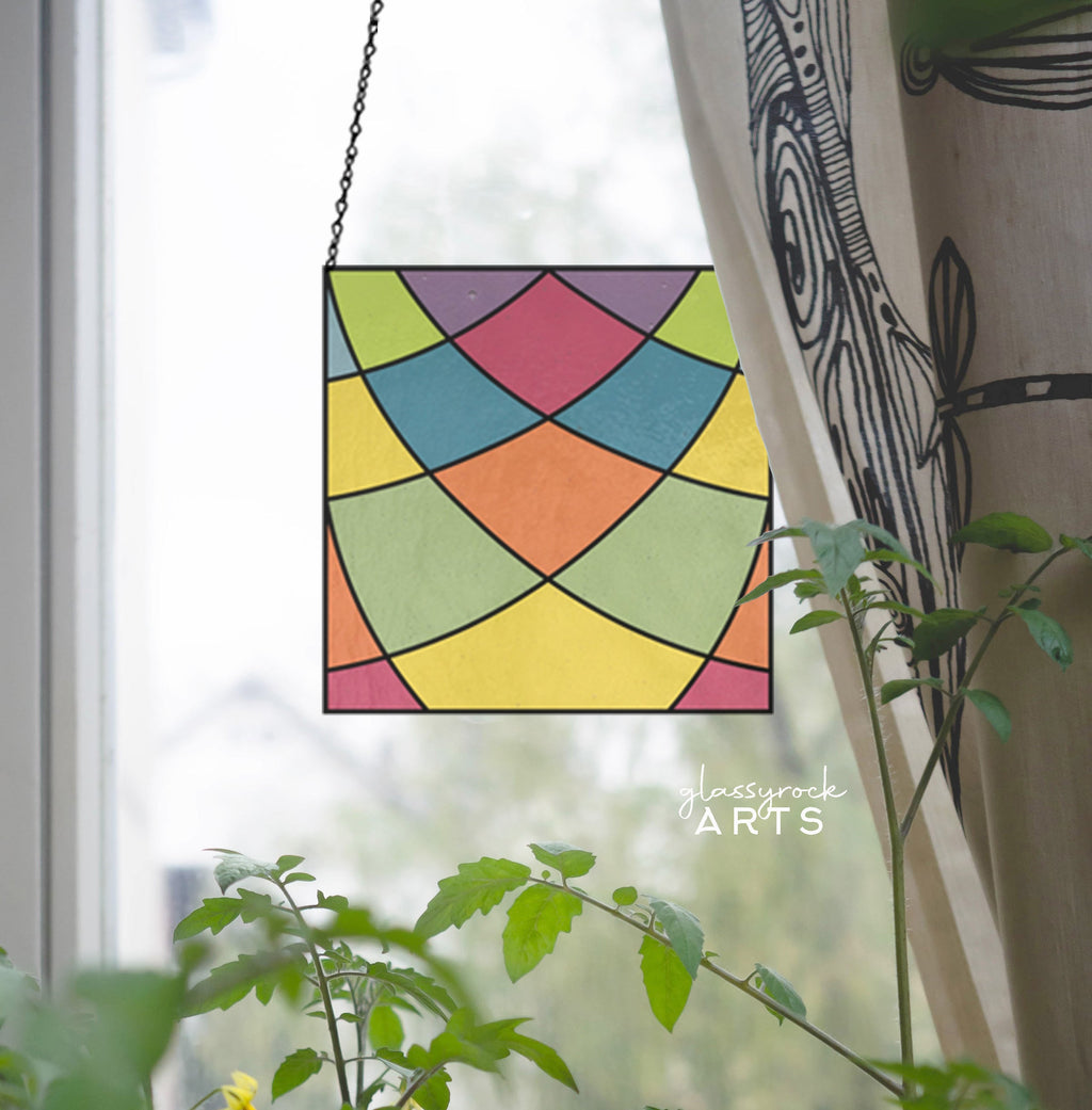 Minimalist Square Curves Stained Glass Pattern