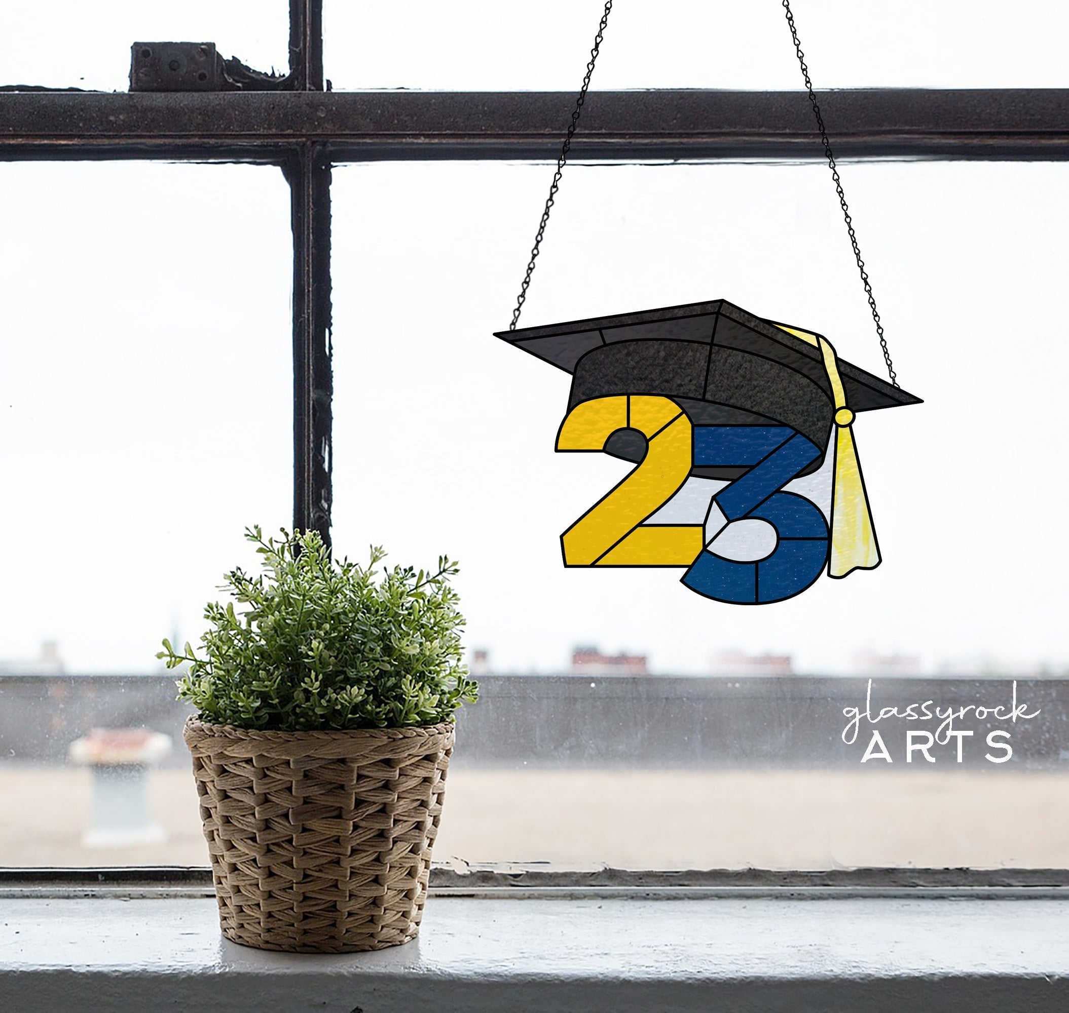 2023 Graduate Cap Stained Glass Pattern