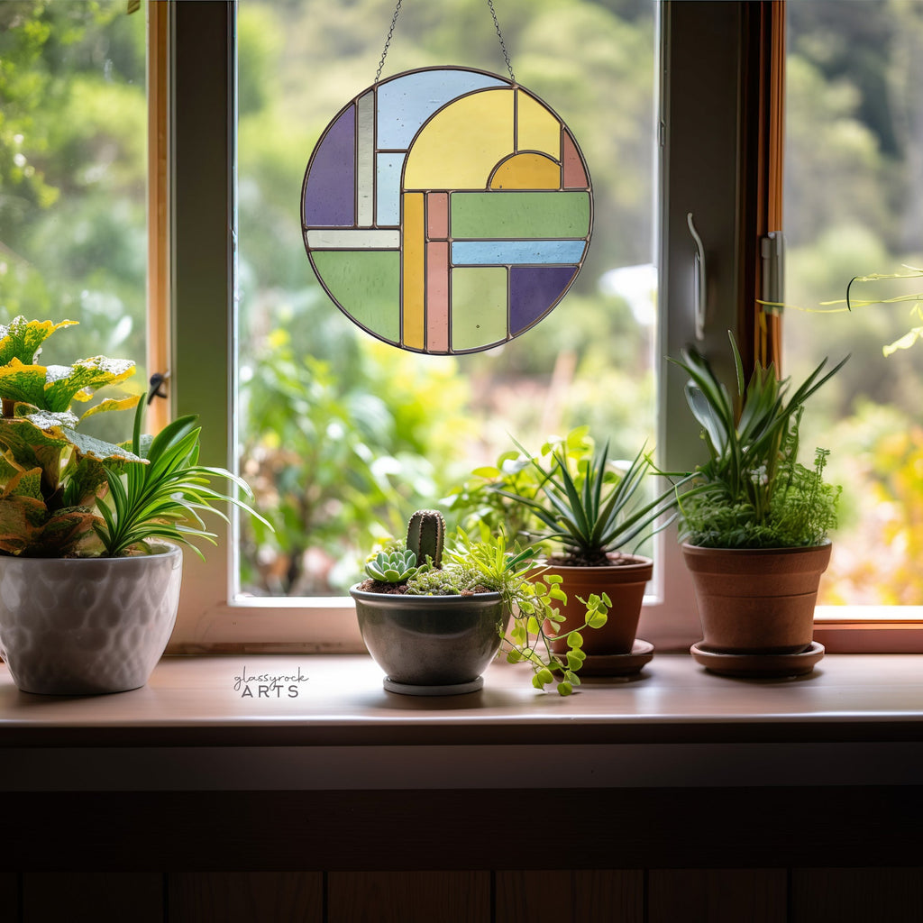 Groovy Round Stained Glass Pattern