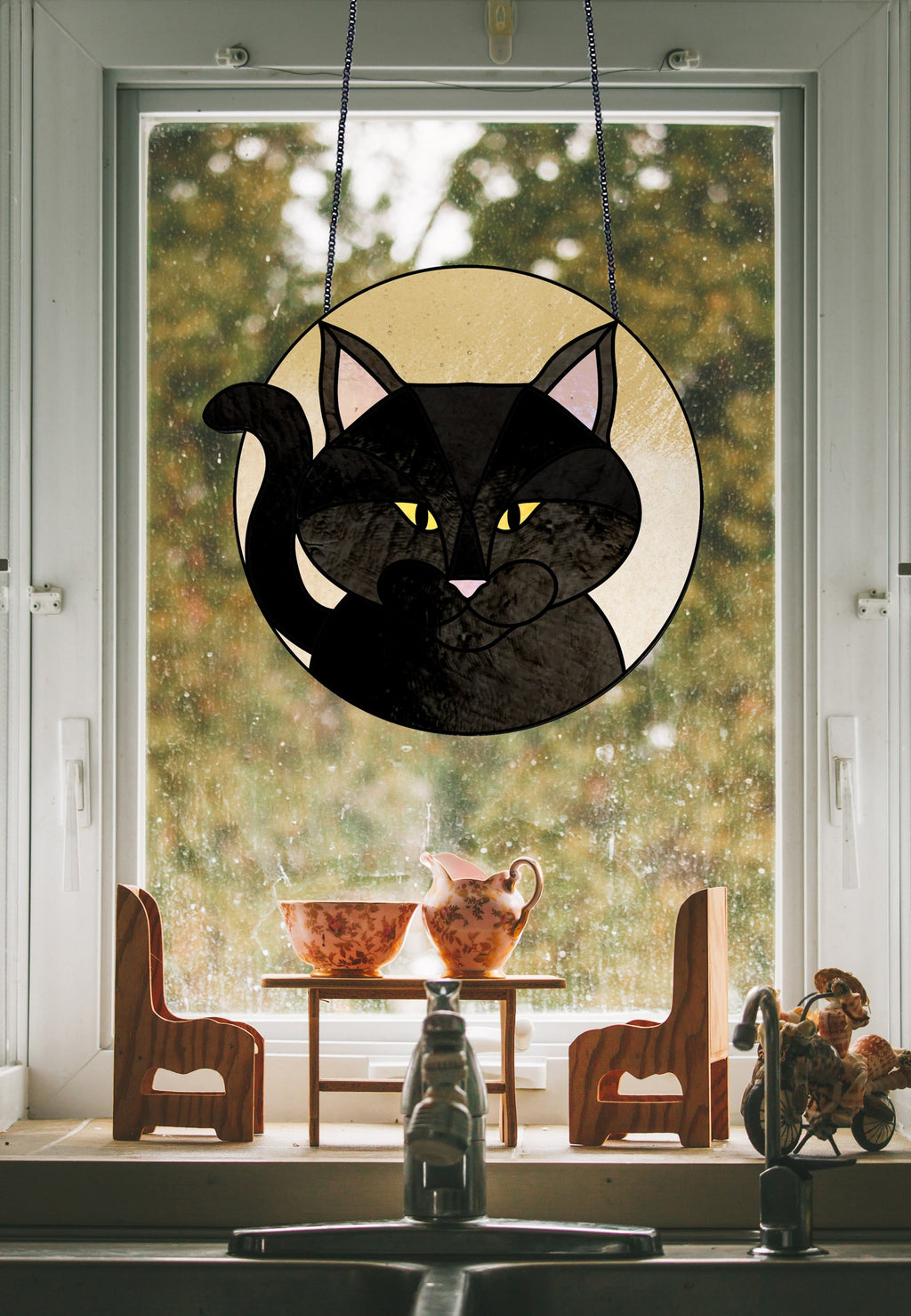 Full Moon Halloween Black Cat Stained Glass Pattern