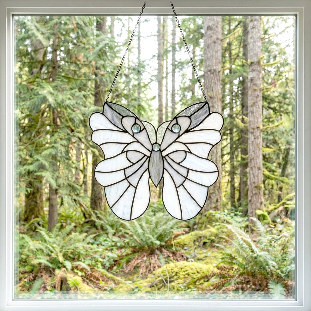 Spring Moth Stained Glass Pattern