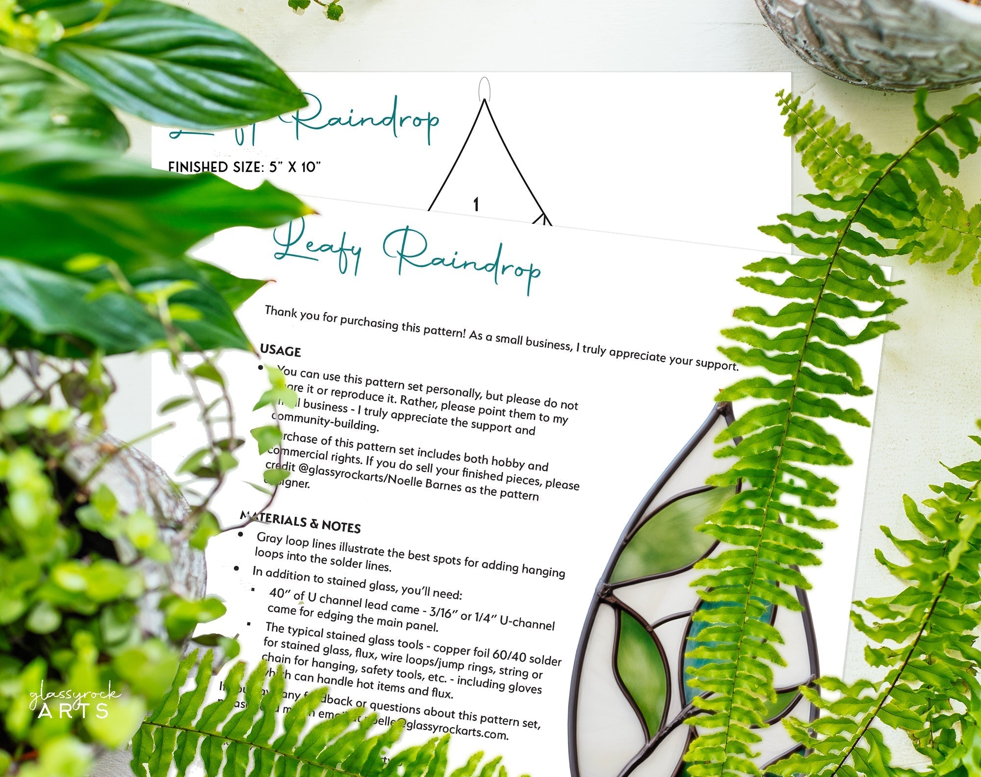Teardrop Plant Stained Glass Leaves Pattern